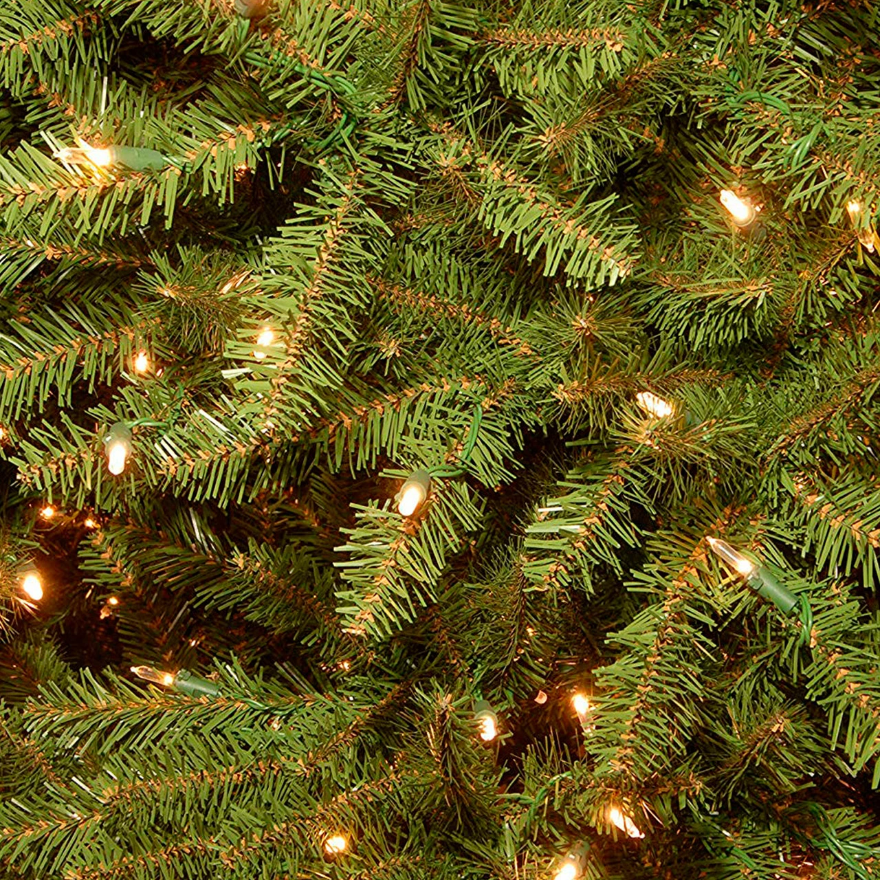 4.5’ Pre-Lit Dunhill Fir Artificial Christmas Tree - Clear Lights - Image 2