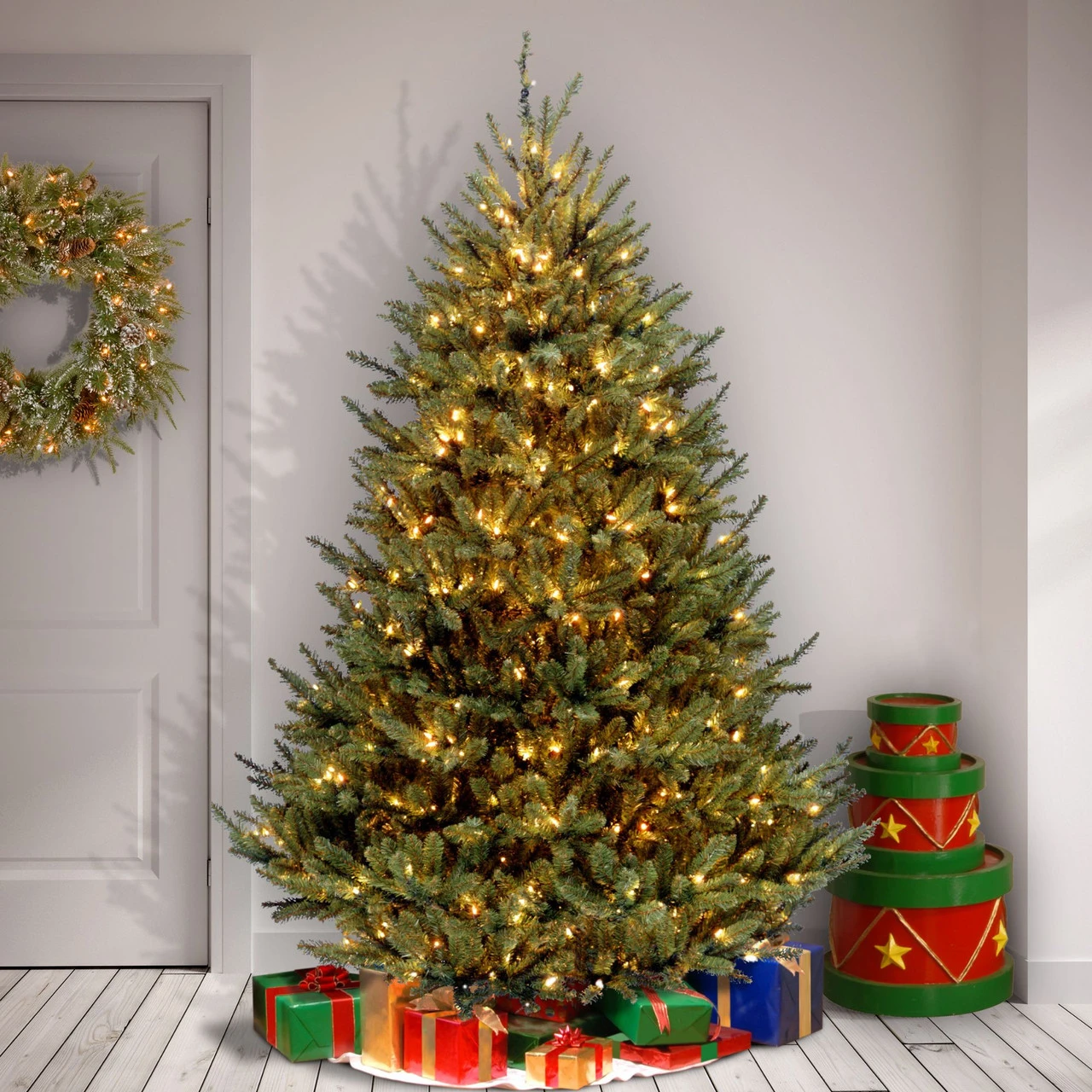 6.5’ Pre-Lit Natural Fraser Medium Fir Artificial Christmas Tree – Clear Lights - Image 3