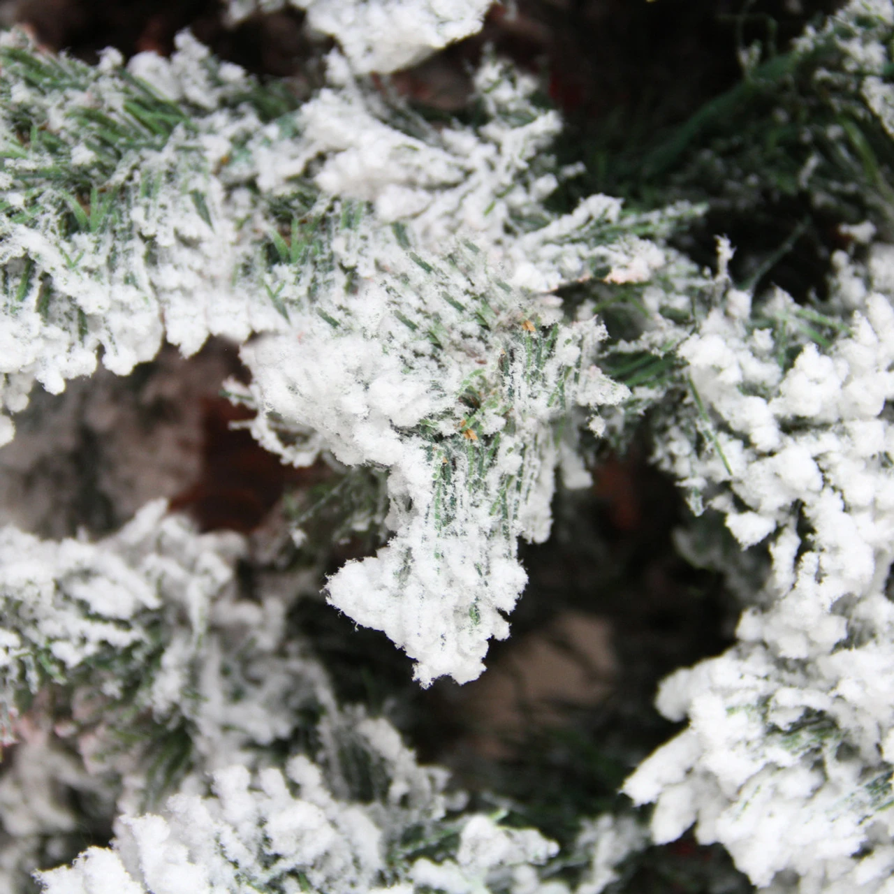 7.5' Green Heavily Flocked Pine Medium Artificial Christmas Tree - Unlit - Image 2