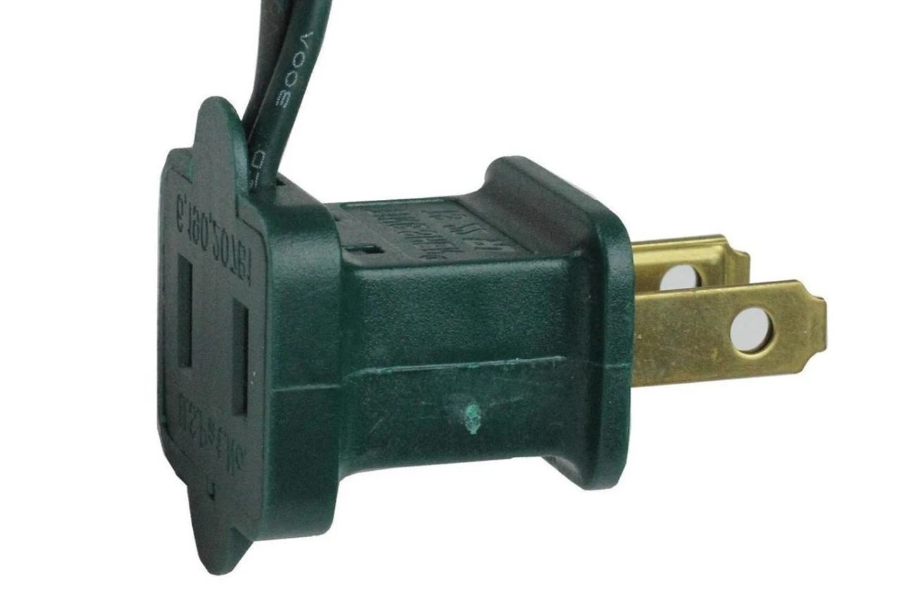 9' Pre-Lit Full Everlands Skandia Fir Artificial Christmas Tree - Warm Clear LED Lights - Image 3