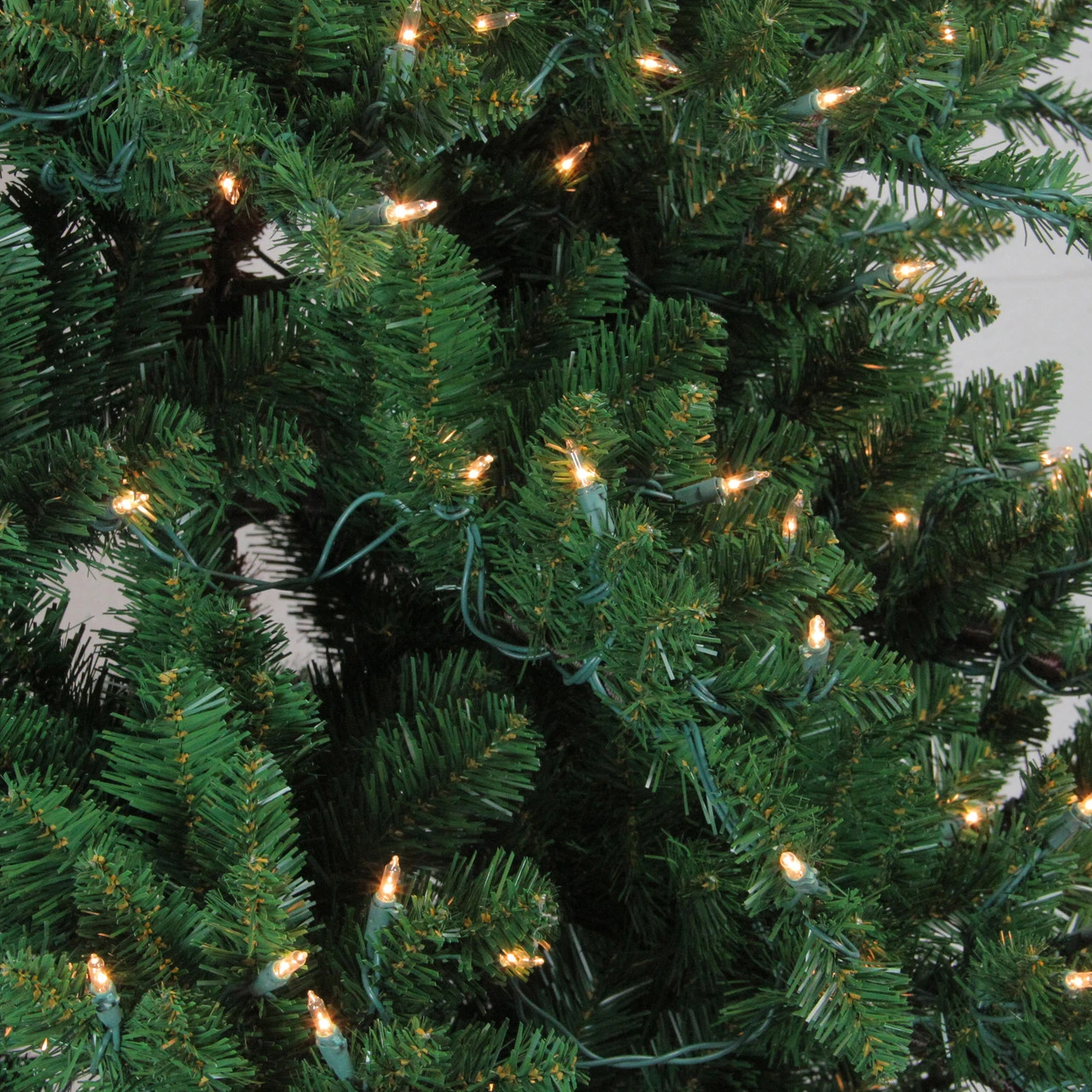 7.5' Pre-Lit Medium Eden Spruce Artificial Christmas Tree - Clear Lights - Image 2