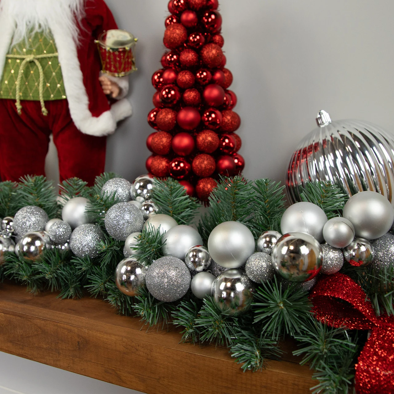 6' Silver Shatterproof Ball 3-Finish Christmas Garland - Image 3