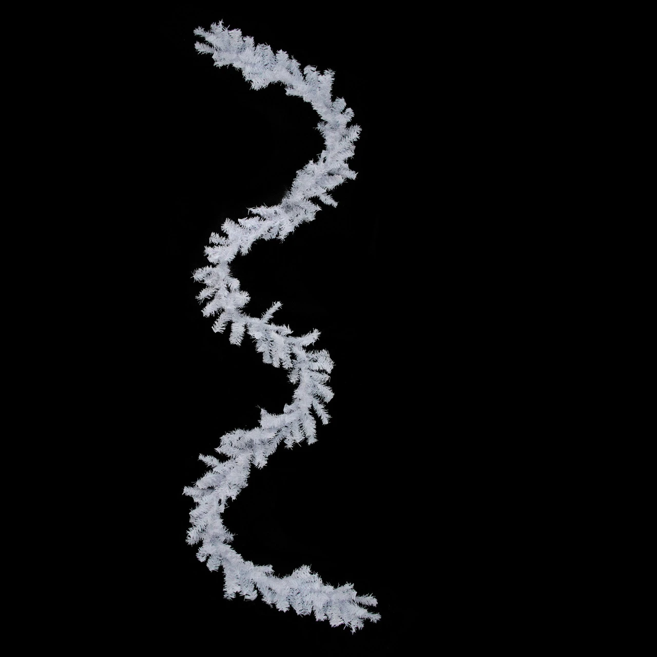 100' X 10" White Canadian Pine Commercial Artificial Christmas Garland, Unlit - Image 3