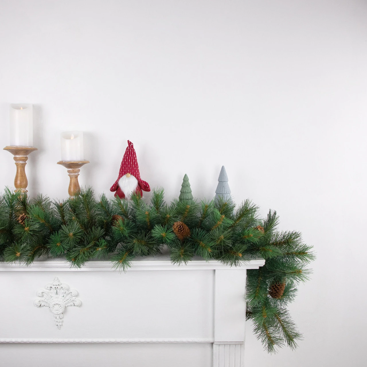 9' X 12" Royal Oregon Pine Artificial Christmas Garland, Unlit - Image 3