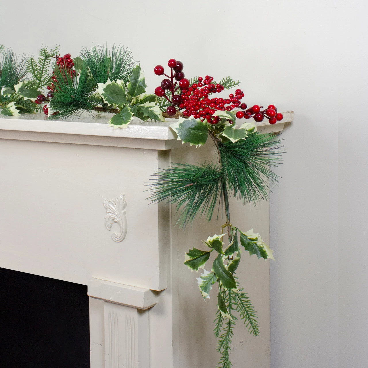 5' X 5" Holly And Pine Springs Artificial Christmas Garland - Unlit - Image 2