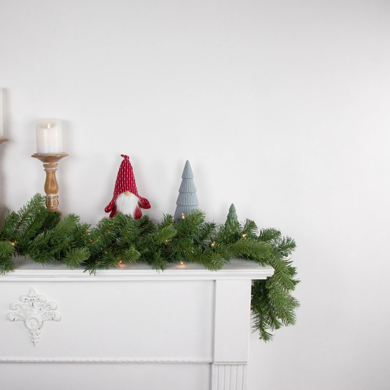 9' X 10" Pre-Lit Noble Fir Artificial Christmas Garland - Clear Lights - Image 3