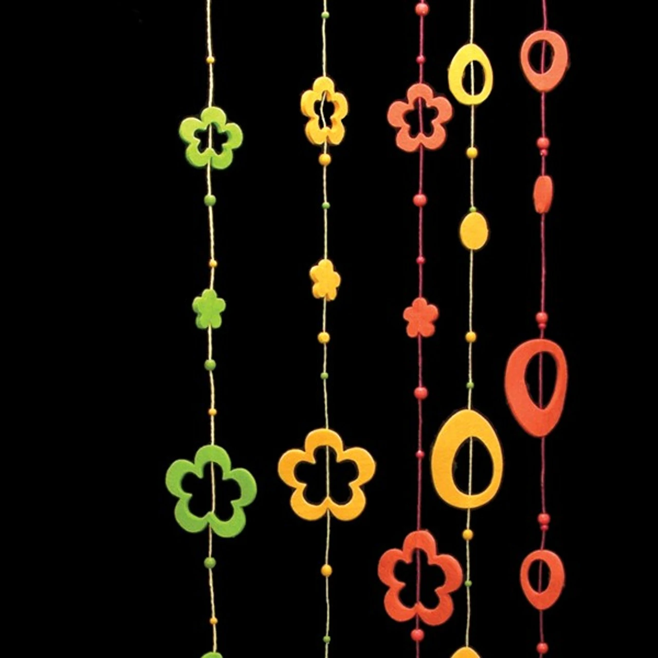 Orange Fuzzy Felt Egg Garland 3" X 19.8 Yards